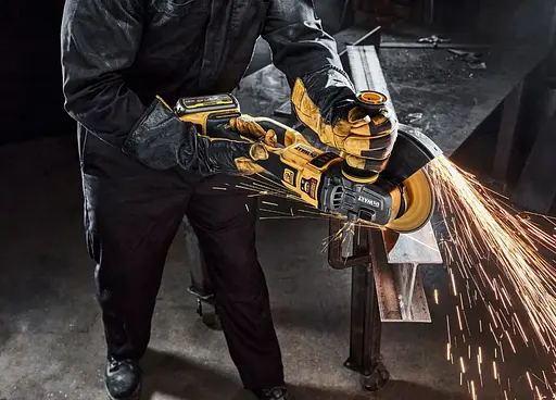 Шлифмашина угловая аккумуляторная DeWalt без АКБ и ЗУ DCG460NK - фото 6