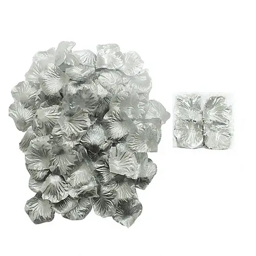 Лепестки роз - фото 1