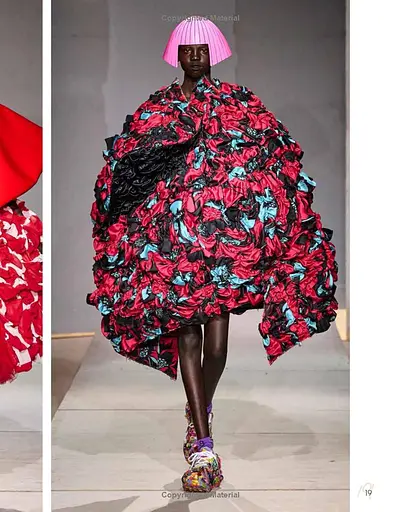 The Red Book: Fashion, Styles & Stories - фото 15