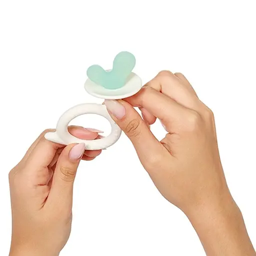 Прорезыватель для зубов BabyOno Улитка силиконовая белая (1597/02) - фото 2