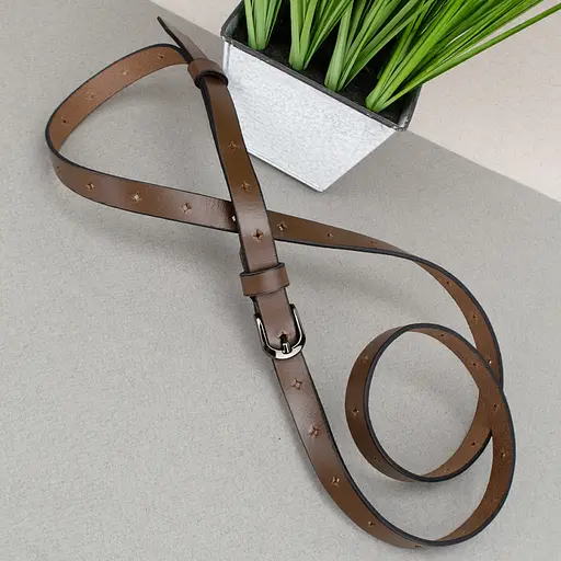 Ремень женский кожаный узкий с дырочками SF-1545 светло-коричневый (115 см) - фото 6