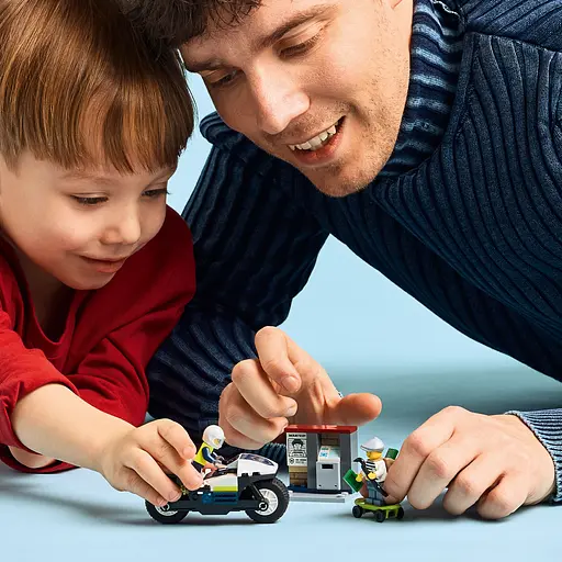 Конструктор LEGO City Преследование на полицейском мотоцикле 65 деталей (60455) - фото 14