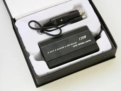 Универсальное зарядное устройство для Ноутбука + автомобильный переходник2E 80 ватт - фото 4