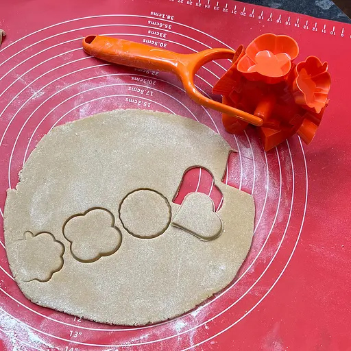 Валик нож-формочки для вырезания печенья 25 см. Kitchette Оранжевый 84878 - фото 6