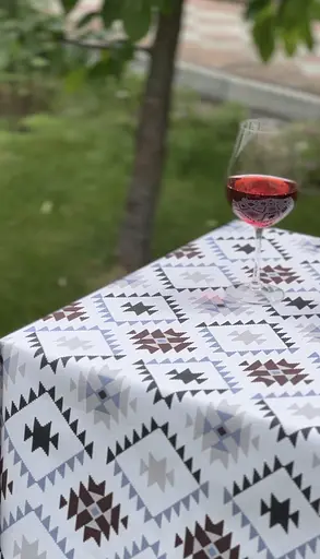 Водоотталкивающая Скатерть Геометрия коричневая 220х140 см (+ 4 салфетки 30х40) - фото 2