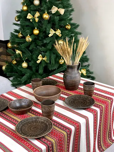 Лляна скатертина різдвяна з українським орнаментом "Грація" - 450х150 см