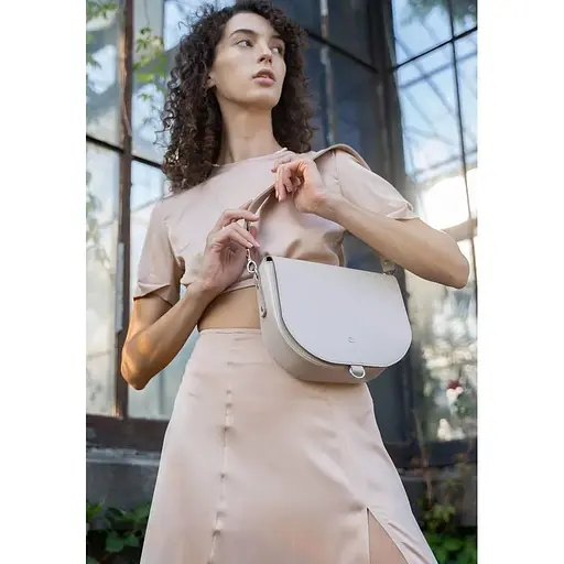 Женская кожаная сумка Ruby L'ясно-бежевая - фото 1
