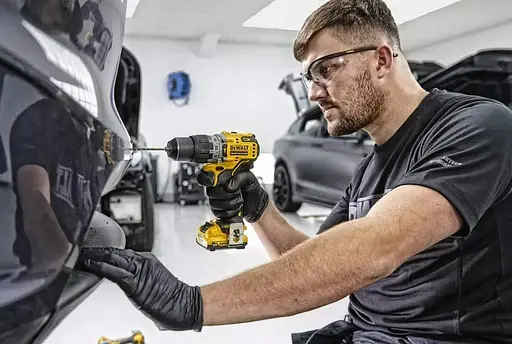 Дрель-шуруповерт аккумуляторный ударный DeWalt с АКБ и ЗП DCD706D2 - фото 5