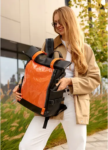 Жіночий рюкзак Sambag RollTop Hacking чорно-помаранчевий 41 x 30 x 16 см (24460129) - фото 4
