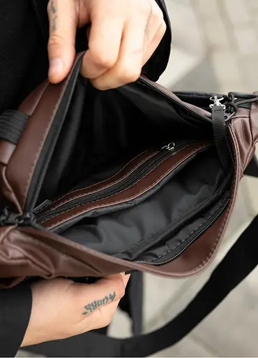 Большая мужская сумка бананка Sambag DynamicDart коричневая 38 × 21 × 7 см (80411020m) - фото 7
