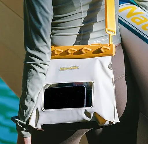 Водонепроникна сумка Naturehike CNK2300BS016 5.6л (Біло-жовтий) - фото 4