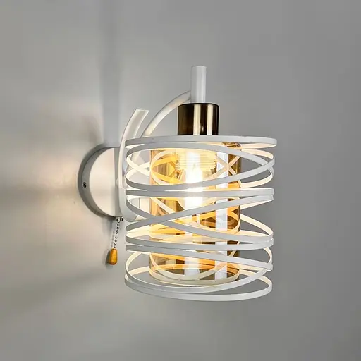 Біле металеве бра Лофт у корпусі 25х16 см з янтарним плафоном Line F Арт. 8190/1W WT+AM - фото 1