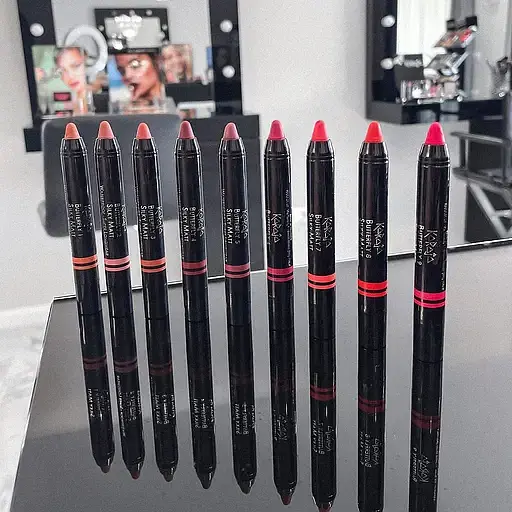 Помада-карандаш для губ Karaja Silky Matt Butterfly тон 03, 1.8 г - фото 4