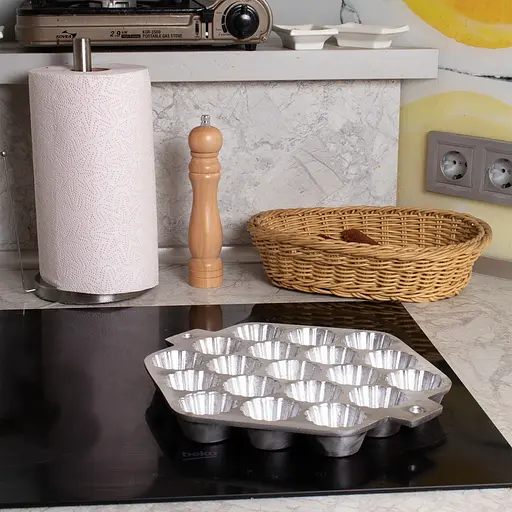 Форма велика з кришкою тарталетниця для випікання кексів, кошиків, тарталеток та пончиків (19 кошиків), Ласунка Сірий 85700 - фото 5