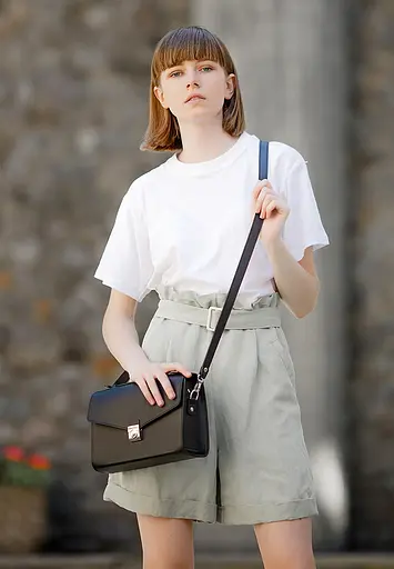 Жіноча шкіряна сумка-кроссбоді Lola чорна - фото 7