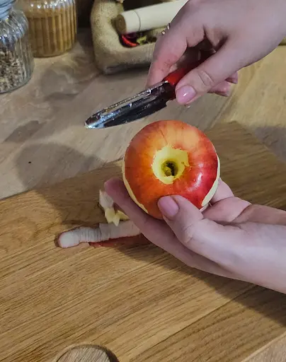 Рибочистка ніж для чищення риби та видалення серцевини з картоплі, яблук, груш та перців 18 см, Kitchette Червоний 85818 - фото 6