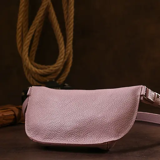 Шкіряна жіноча сумка бананка Shvigel 23х13х5 см sum0020210 - фото 7