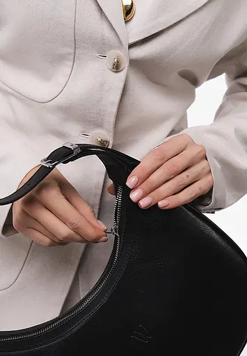 Жіноча шкіряна сумка Vivian чорна - фото 4