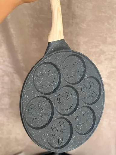 Порционная сковорода 7 круглых секций смайлов для блинов омлетов панкейков Черный - фото 3