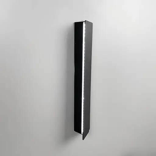 Чорне мінімалістичне регулююче бра Line F 49х8 см Арт. WB 44/490 BK - фото 2