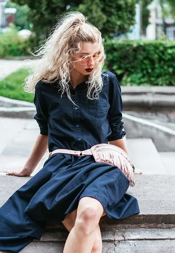 Шкіряна жіноча сумка на пояс Spirit рожева - фото 8