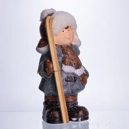 Новорічна фігурка Дівчинка з лижами з порцеляни 12×11×23 см Yiwu CR-5-14 - фото 3