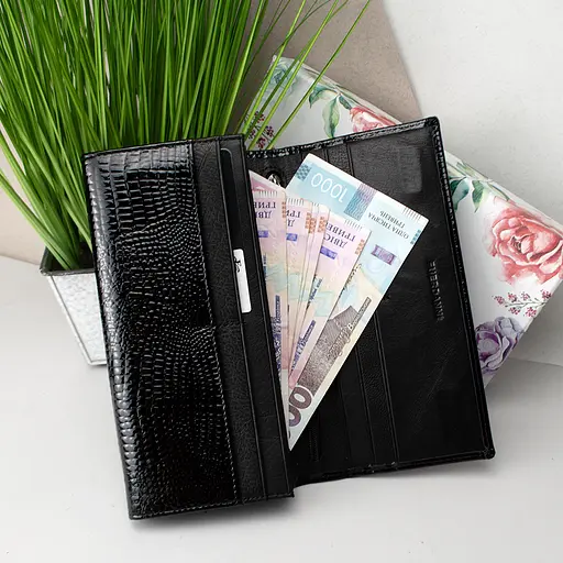 Гаманець чорний жіночий лаковий Fuerdanni 16601 на магніті - фото 2