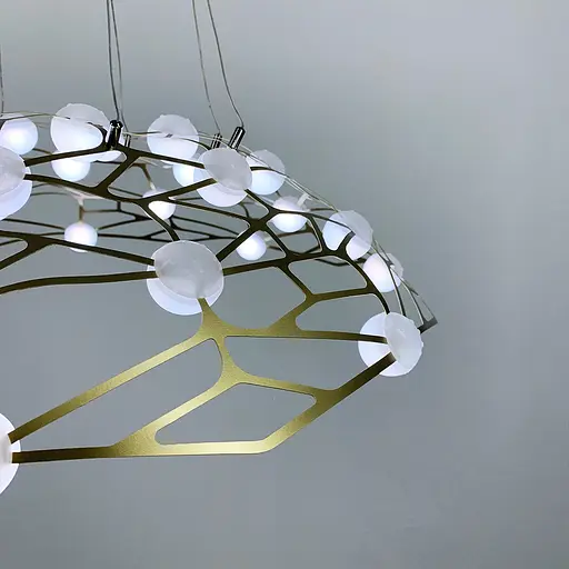 Підвісна LED люстра Sunnysky у золотому корпусі Line.F TG 01D60 - фото 3