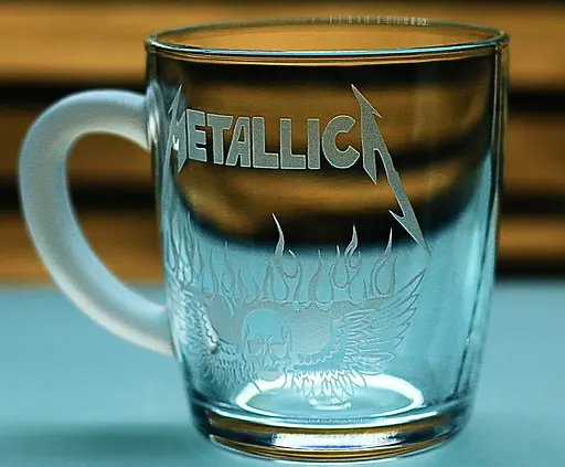 Скляна чашка 350 мл  Metallica з гравіюванням кружка для фаната металу Рок-атрибутика  подарунок металісту - фото 3
