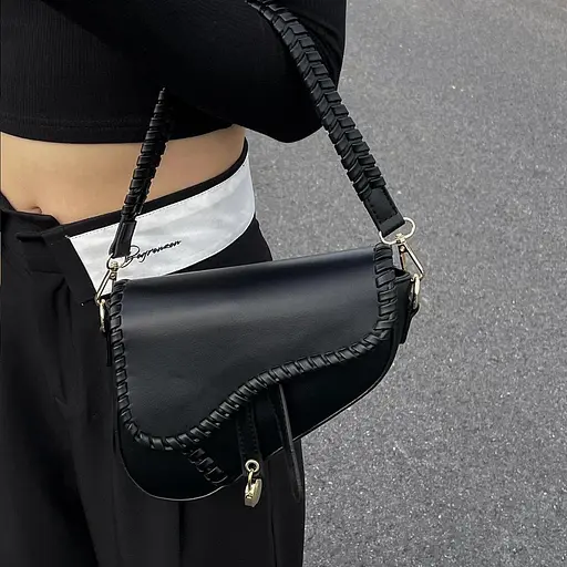 Сумка в форме "седло" из эко-кожи Lilly P3-K040A