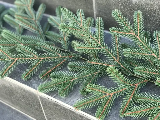 Гірлянда хвойна Hvoya Traditional лита зелена 1.2 м - фото 3