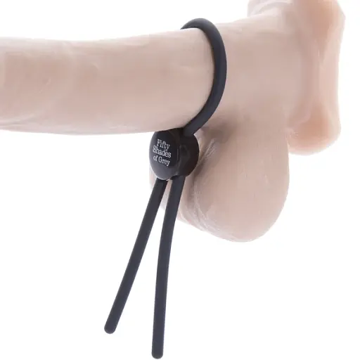Эрекционное кольцо Fifty Shades of Grey Again and Again Adjustable Cock Ring 20 см черный - фото 3