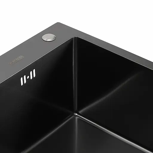 Кухонная мойка Platinum Handmade PVD 600x450x220 черная (толщина 3,0/1,5 мм корзина и дозатор в комплекте), Черный - фото 2