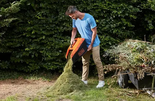 Газонокосарка акумуляторна Black+Decker BCMW33184L2 - фото 13