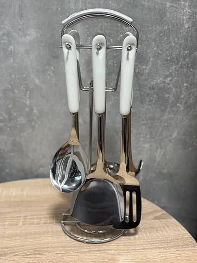 Набір кухонного приладдя на підставці керамічна ручка 7 предметів Білий із сріблястим - фото 6