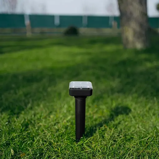 Відлякувач кротів та гризунів Bradas на сонячній батареї квадратний CTRL-MO112S - фото 2