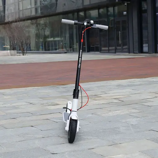 Электросамокат KUGOO M365 PRO Max 500W 11 Ah белый с алюминиевой рамой и надувными колесами - фото 11