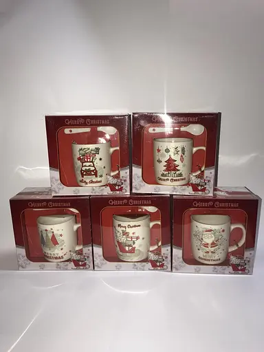 Кружка новогодняя с ложечкой чашка в коробке Gee! - фото 1