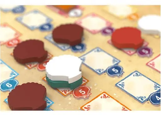 Настільна гра Plan B Games Мауї (Maui) (англ.) + QR-код на укр. правила (NMG60100EN) - фото 4