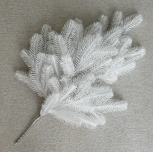 Гілка ялинки штучна Hvoya Lux біла 60 см 3 шт. - фото 2