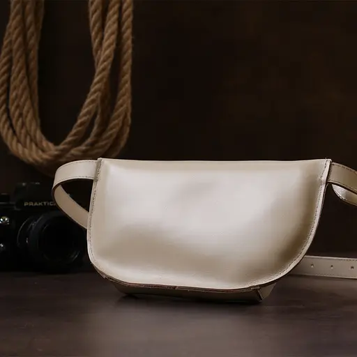 Шкіряна жіноча сумка бананка Shvigel 23х13х5 см sum0020188 - фото 7