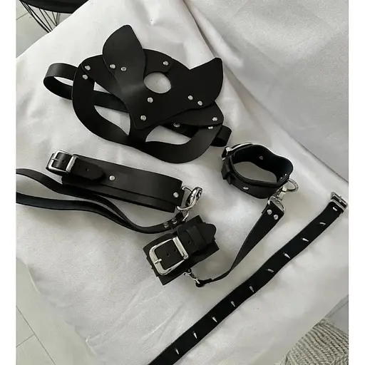 BDSM маска кошки + чокер с шипами + плеть - фото 3