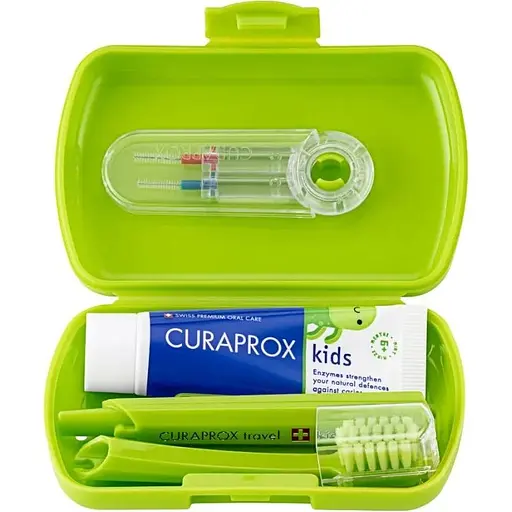 Дорожній набір Curaprox Kids зелений: зубна щітка Kids + дитяча зубна паста 10 мл + йоршики 2 шт.