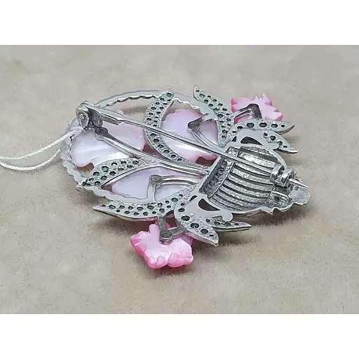 Серебряная брошь Tango с перламутром и фианитами. 660150С - фото 3