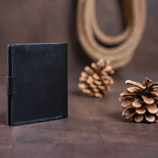 Чоловічий шкіряний гаманець Shvigel 10х8.5х1 см acs0015043 - фото 7