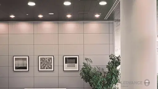 LEDVANCE Світильник світлодіодний SF Circular LED 350 18W/4000K IP44 - фото 3