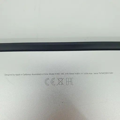 Ноутбук Apple MacBook Air 7,2 A1466 (FVFWQ3EXJ1WV) (i5-5350U/8/256SSD) - Class B - фото 3