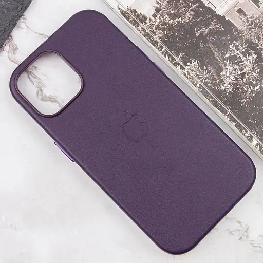 Шкіряний чохол Leather Case (AAA) with MagSafe and Animation для Apple iPhone 15 (6.1) Dark Purple - фото 2