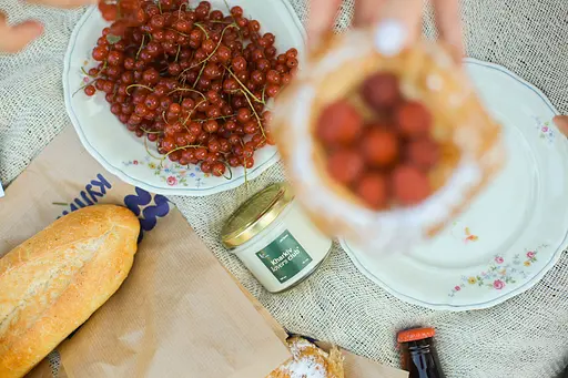 Благодійна свічка Kharkiv lovers club, 250 мл, 30 год Мініатюри (130мл) Соєвий віск 30 годин - фото 2