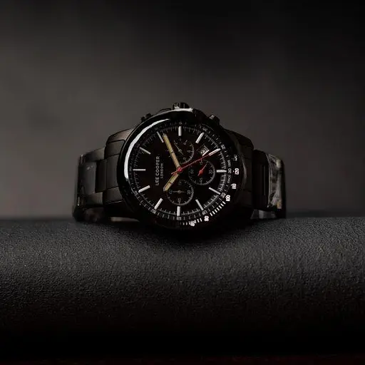 Чоловічий наручний годинник Lee Cooper Shark (Чорний) - фото 5